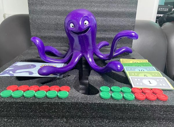 Toy Story 3 STRETCH - New and Sealed (Glitter Octopus) Figure - Image 3